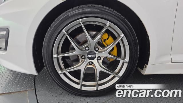 Kia K5 2.0 Turbo-GDI Noblesse 2013 — фото 5