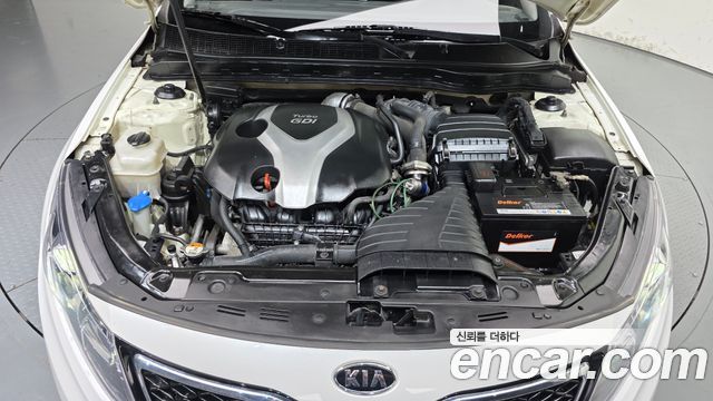 Kia K5 2.0 Turbo-GDI Noblesse 2013 — фото 6
