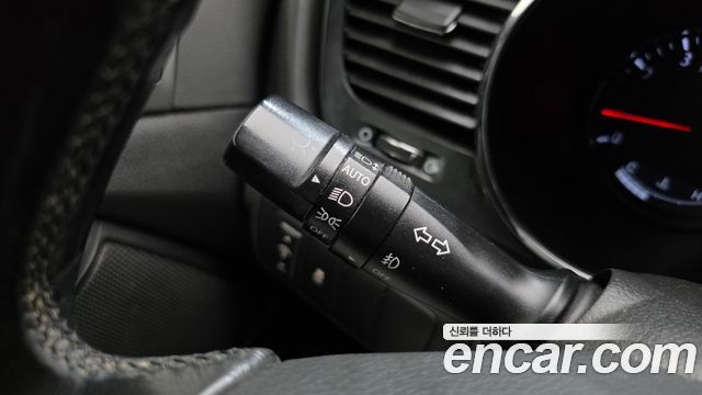 Kia K5 2.0 Turbo-GDI Noblesse 2013 — фото 16