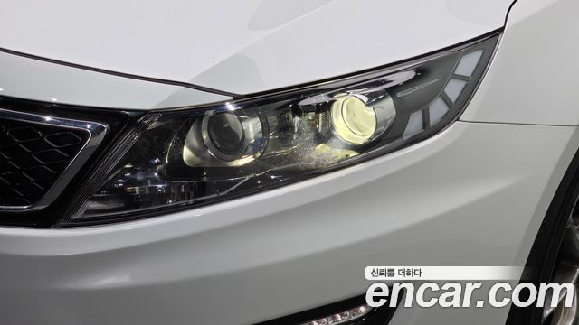 Kia K5 2.0 Turbo-GDI Noblesse 2013 — фото 22