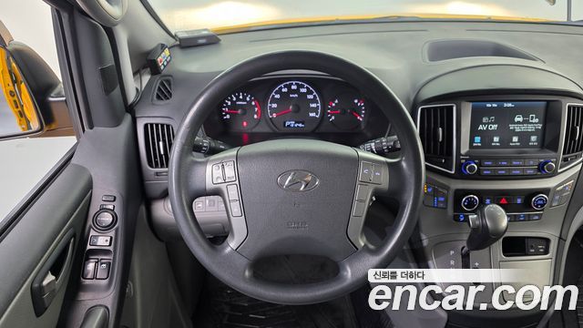 Hyundai Grand Starex School Bus LPi 2020 — фото 15