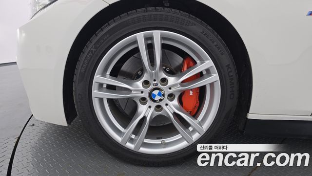 BMW 3 Series (F30) 330i M Sport Shadow 2018 — фото 5
