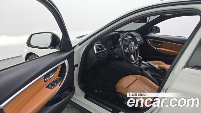 BMW 3 Series (F30) 330i M Sport Shadow 2018 — фото 10