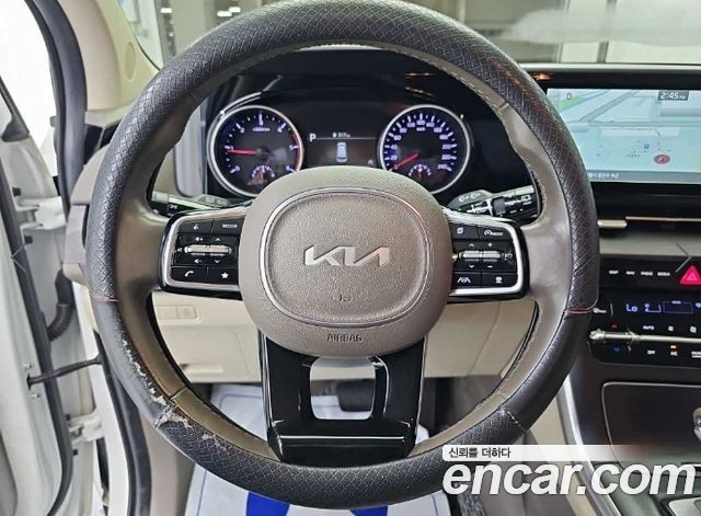 Kia Carnival (IV) Diesel 9-Seater Prestige 2023 — фото 10