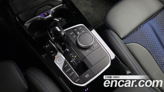 BMW 1 Series (F40) 120i M Sports 2023 — фото 9