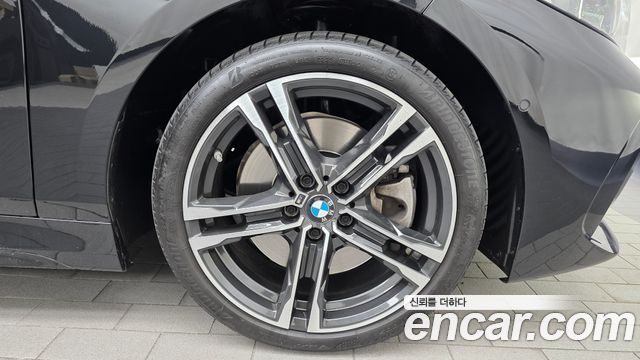 BMW 1 Series (F40) 120i M Sports 2023 — фото 21