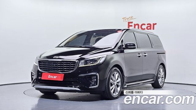 Kia Carnival 9-Seater Noblesse Special