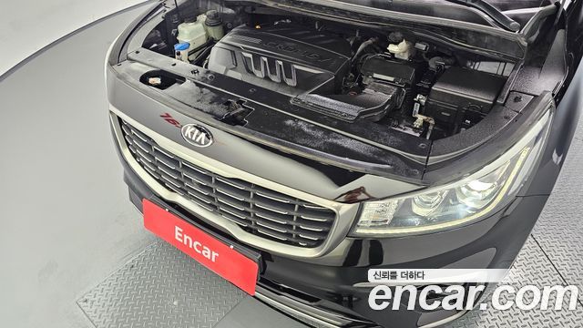 Kia Carnival 9-Seater Noblesse Special 2019 — фото 6