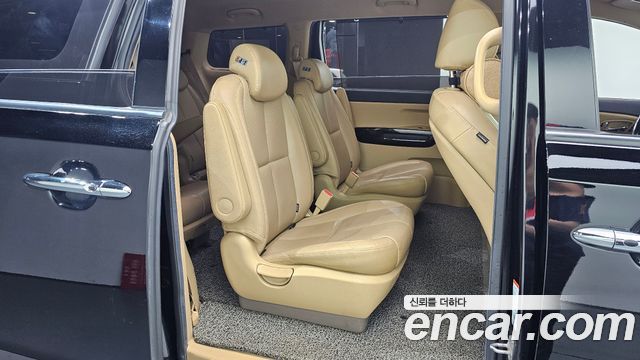 Kia Carnival 9-Seater Noblesse Special 2019 — фото 11