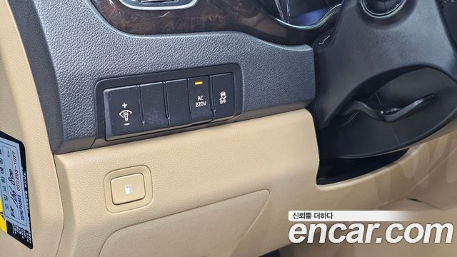 Kia Carnival 9-Seater Noblesse Special 2019 — фото 16