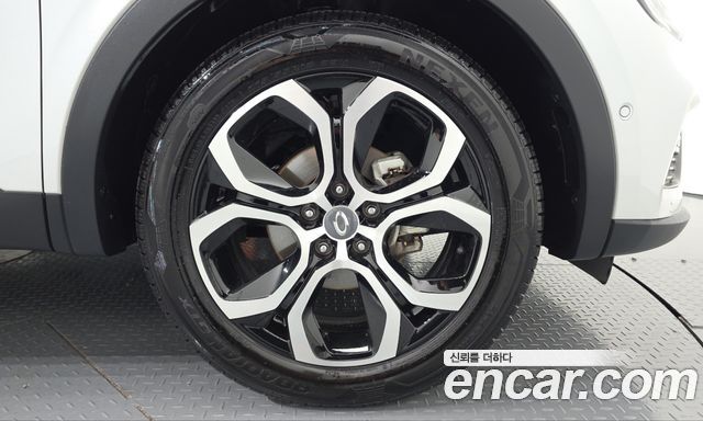 Renault Korea XM3 1.3 TCe RE Inspire 2023 — фото 21