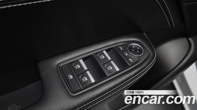 Renault Korea XM3 1.3 TCe RE Inspire 2023 — фото 29