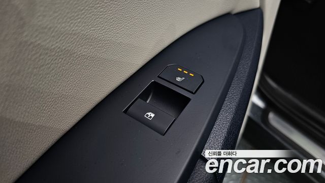 Kia Sportage (V) Gasoline 1.6 Turbo 2WD Signature X Line 2025 — фото 19