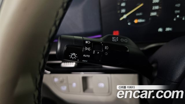 Kia Sportage (V) Gasoline 1.6 Turbo 2WD Signature X Line 2025 — фото 30
