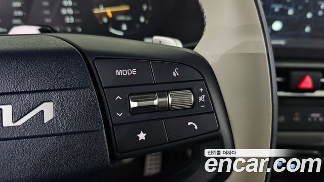 Kia Sportage (V) Gasoline 1.6 Turbo 2WD Signature X Line 2025 — фото 31