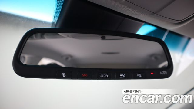 Hyundai Grandeur (IG) 2.4 Premium 2018 — фото 24