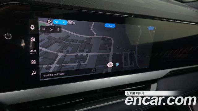 Renault Korea Grand Koleos 1.5 E-TECH Iconic 2WD 2025 — фото 14