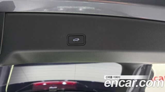 Renault Korea Grand Koleos 1.5 E-TECH Iconic 2WD 2025 — фото 32