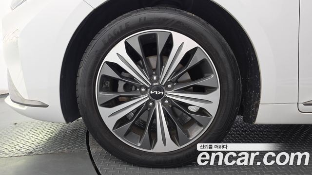Kia K8 Hybrid Noblesse 2022 — фото 5
