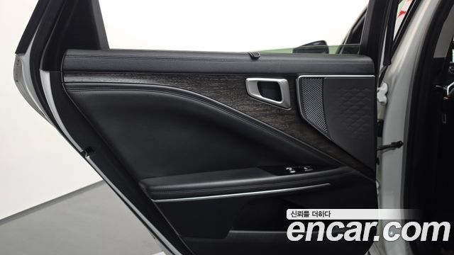 Kia K8 Hybrid Noblesse 2022 — фото 25