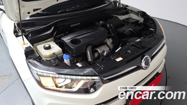 KG Mobility (SsangYong) Very New Tivoli Gasoline 1.5 2WD V3 2020 — фото 6