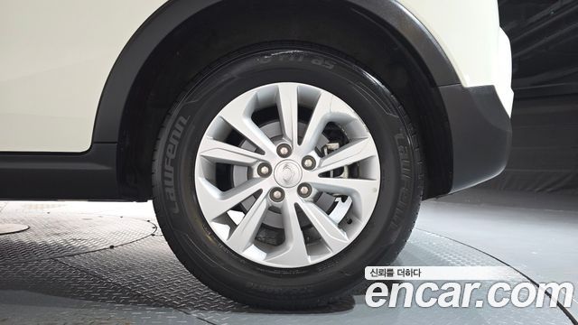 KG Mobility (SsangYong) Very New Tivoli Gasoline 1.5 2WD V3 2020 — фото 21