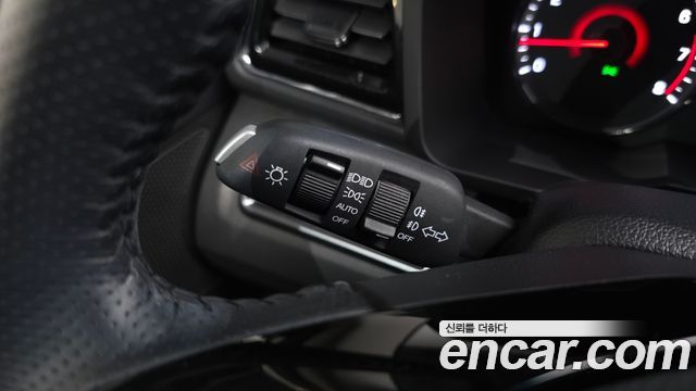 KG Mobility (SsangYong) Very New Tivoli Gasoline 1.5 2WD V3 2020 — фото 29