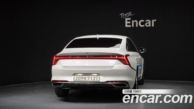 Kia K8 2.5 Gasoline 2WD Noblesse 2023 — фото 4
