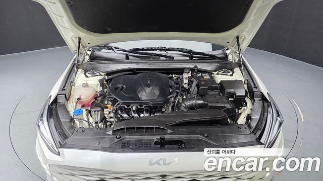 Kia K8 2.5 Gasoline 2WD Noblesse 2023 — фото 6