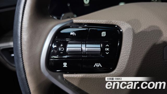 Kia K8 2.5 Gasoline 2WD Noblesse 2023 — фото 18