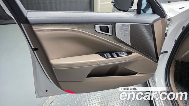 Kia K8 2.5 Gasoline 2WD Noblesse 2023 — фото 24