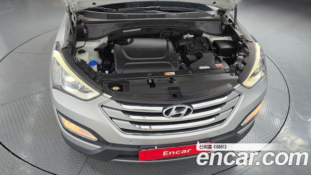 Hyundai Santa Fe (DM) Diesel(e-VGT) 2.0 2WD Premium 2013 — фото 6
