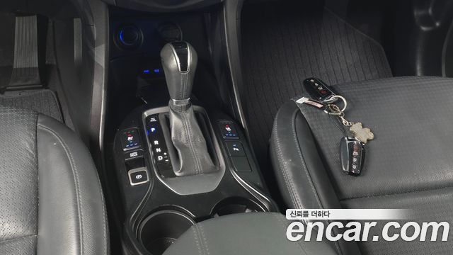 Hyundai Santa Fe (DM) Diesel(e-VGT) 2.0 2WD Premium 2013 — фото 9