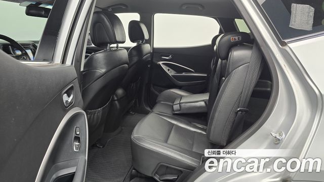 Hyundai Santa Fe (DM) Diesel(e-VGT) 2.0 2WD Premium 2013 — фото 11