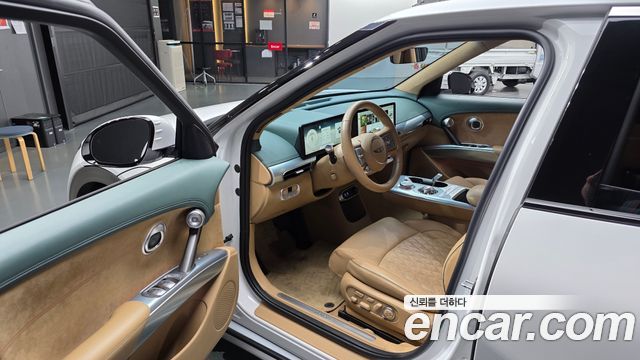 Genesis GV60 Standard 2022 — фото 10