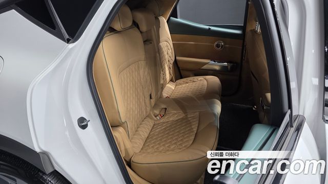 Genesis GV60 Standard 2022 — фото 11