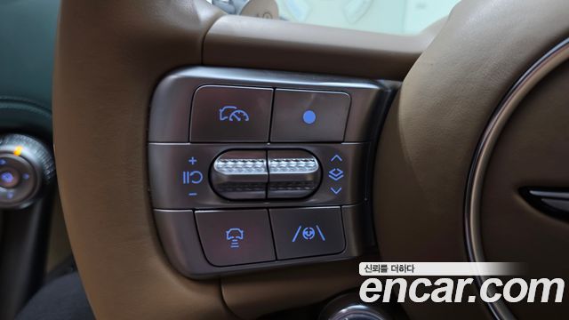 Genesis GV60 Standard 2022 — фото 18