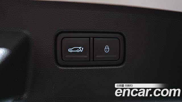 Genesis GV60 Standard 2022 — фото 19