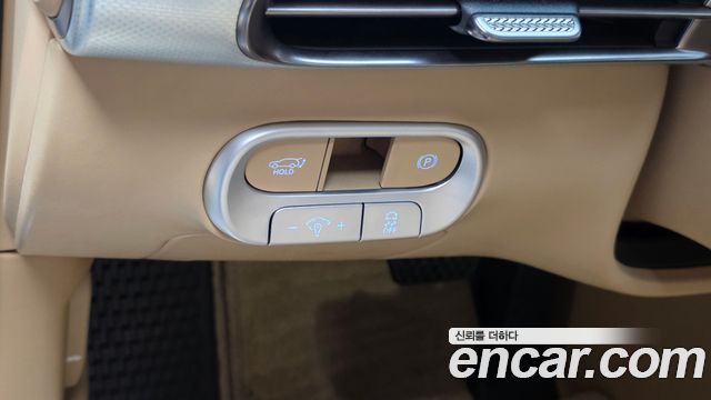 Genesis GV60 Standard 2022 — фото 29