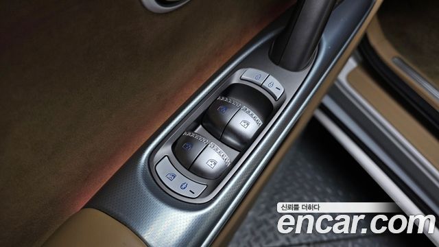 Genesis GV60 Standard 2022 — фото 34