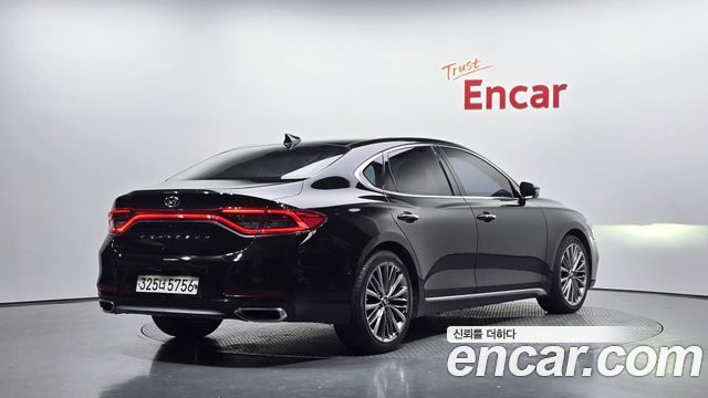 Hyundai Grandeur (IG) 2.4 Exclusive Special 2019 — фото 2