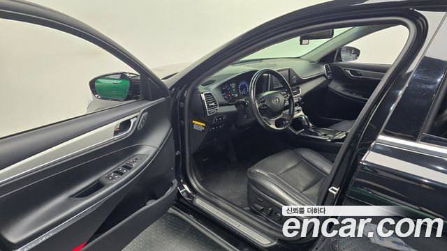 Hyundai Grandeur (IG) 2.4 Exclusive Special 2019 — фото 11