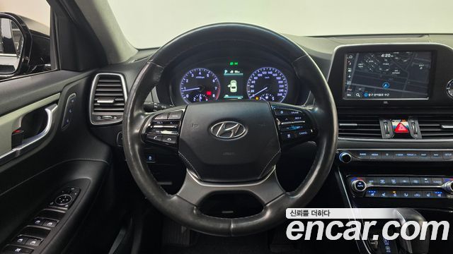 Hyundai Grandeur (IG) 2.4 Exclusive Special 2019 — фото 13