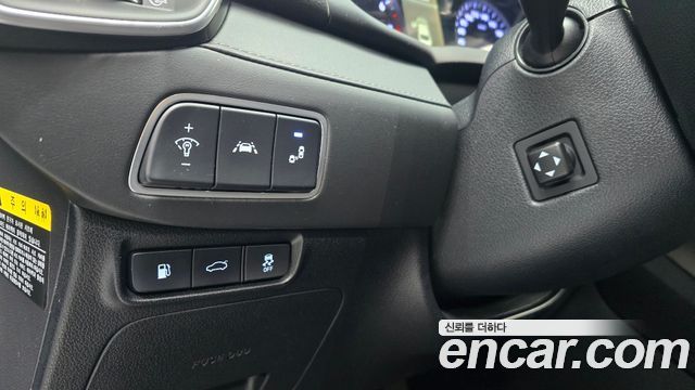 Hyundai Grandeur (IG) 2.4 Exclusive Special 2019 — фото 14