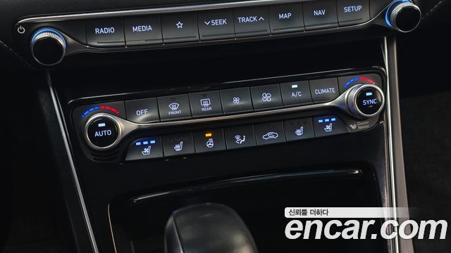 Hyundai Grandeur (IG) 2.4 Exclusive Special 2019 — фото 30