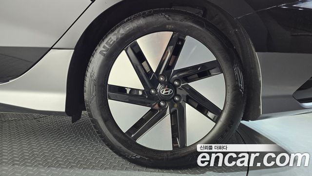 Hyundai Ioniq 6 Standard E-Value+ 2025 — фото 21