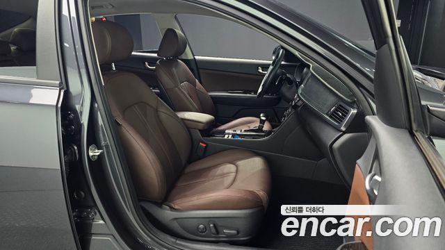 Kia K5 (II) 1.6 Turbo SX Noblesse 2016 — фото 10
