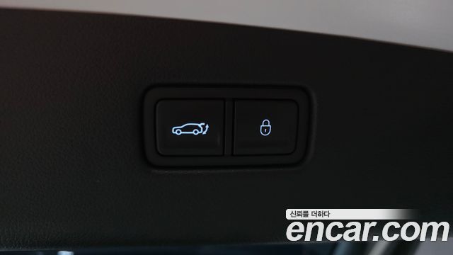 Genesis GV70 2.5T Gasoline AWD 2022 — фото 17