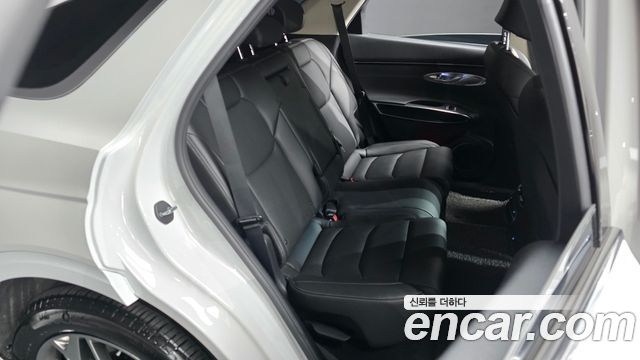 Genesis GV70 2.5T Gasoline AWD 2022 — фото 19