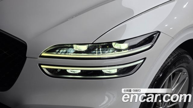 Genesis GV70 2.5T Gasoline AWD 2022 — фото 22
